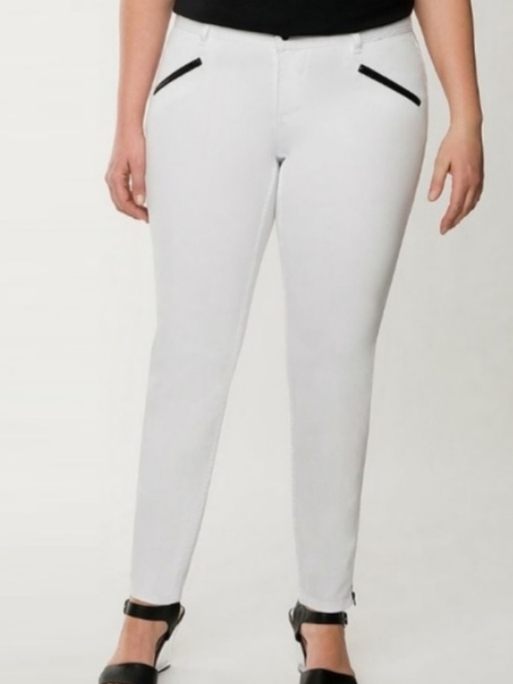 Lane Bryant White Skinny Jeans with Black Pocket Trim